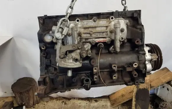 Mitsubishi Pajero Engine block 4M41