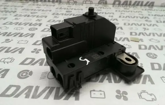 Ford Mondeo MK IV Fuse module EU5T14A094DB 215092802201