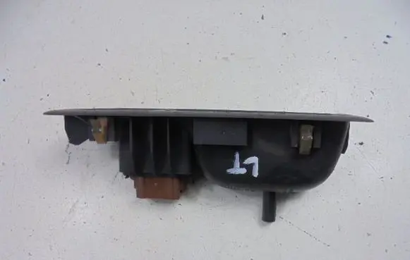 Renault Laguna II Electric window control switch 8200016013