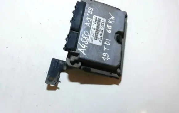 Audi A3 S3 8L Engine control unit/module 038906018bn 0281001847
