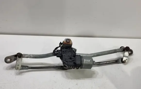 Audi A4 S4 B7 8E 8H Front wiper linkage and motor 8E1955023E 3397020845