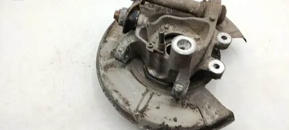 BMW 5 E60 E61 Rear wheel hub spindle/knuckle 6770905