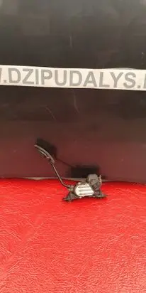 Mitsubishi Pajero Accelerator throttle pedal APM30017