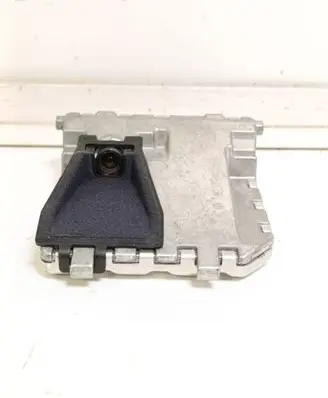Windshield/windscreen camera