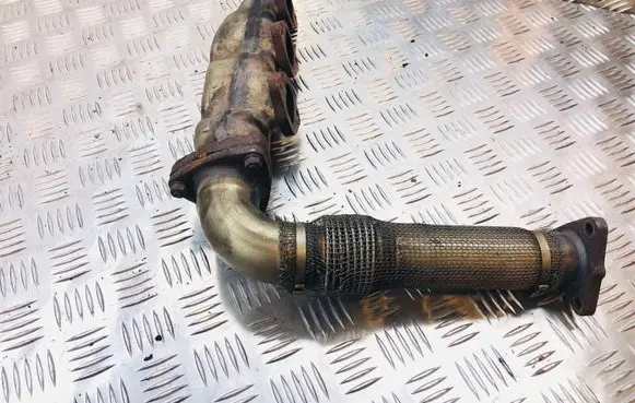 Audi A5 8T 8F Exhaust manifold 059253033L
