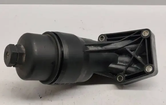 Mercedes-Benz A W169 Oil filter mounting bracket A2661800010 2661800010
