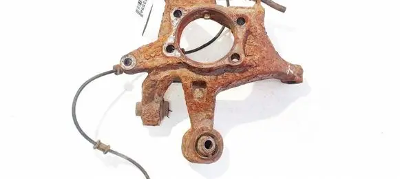 Rear wheel hub