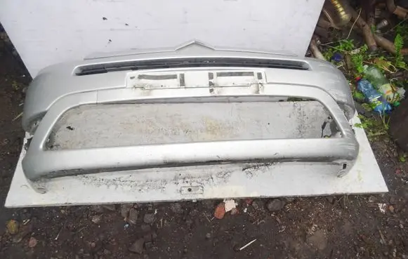 Citroen C4 Grand Picasso Front bumper 9654196177