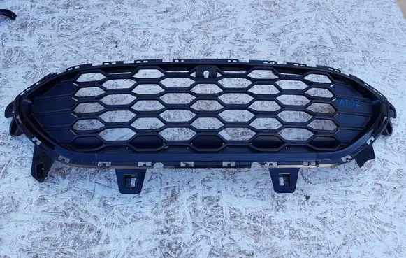 Renault Trafic III (X82) Front bumper upper radiator grill 628951918R