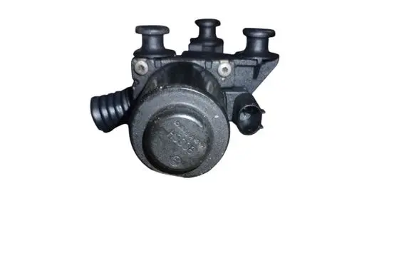 BMW 5 E60 E61 Coolant heater control valve 6920226