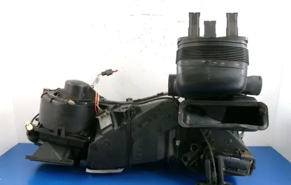 Volkswagen Transporter - Caravelle T4 Interior heater climate box assembly 7D1819005C