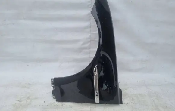 Jaguar XJ X351 Fender