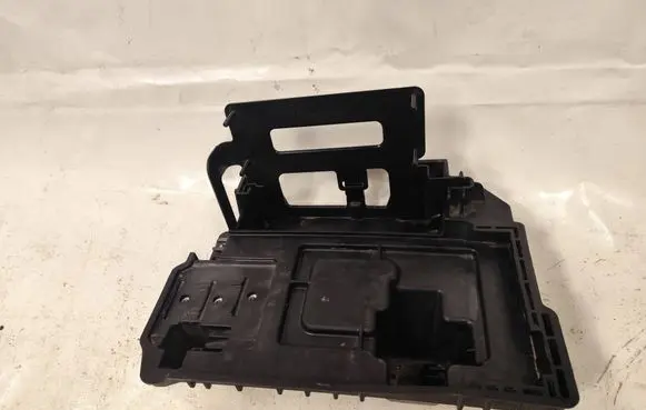 KIA Sportage Battery tray 37150N7000