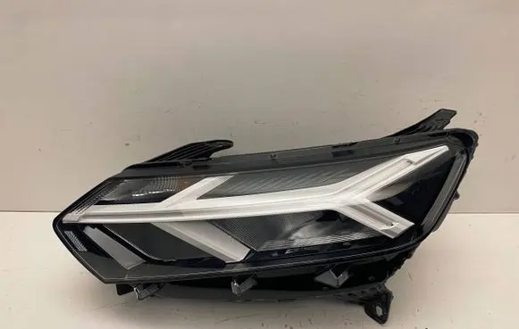 Dacia Sandero III Headlight/headlamp 260602561R 0024362201 20230724