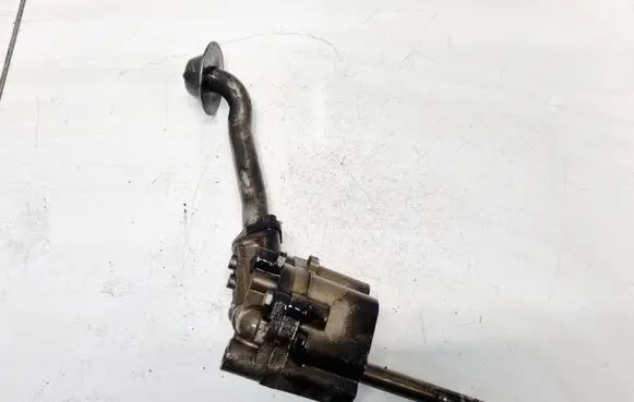 Audi A4 S4 B5 8D Oil pump 026115153A