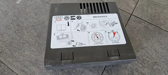Audi A3 S3 8V Tire air pump compressor 8D0012615C AIRCOMPRESSOR VWAG