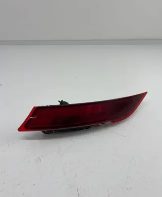 Land Rover Discovery 5 Rear bumper light 