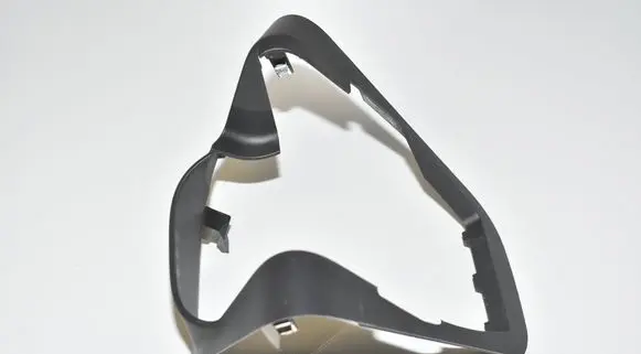 Steering wheel column trim