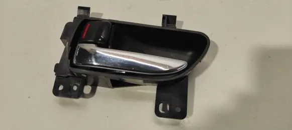 Subaru Outback Front door interior handle