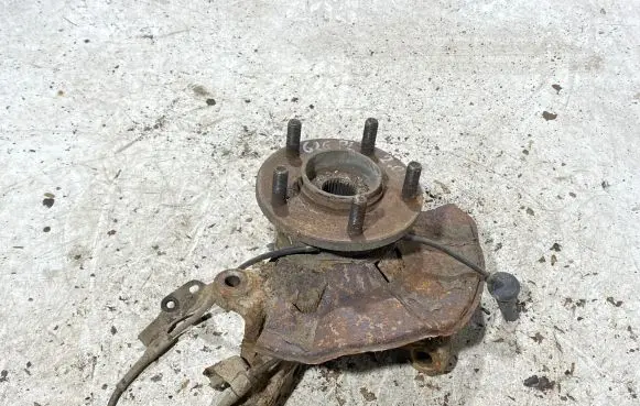 Mazda 626 Front wheel hub spindle knuckle