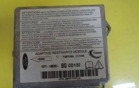 Ford Mondeo Mk III Airbag control unit/module 1S7T-14B056-BG CD132
