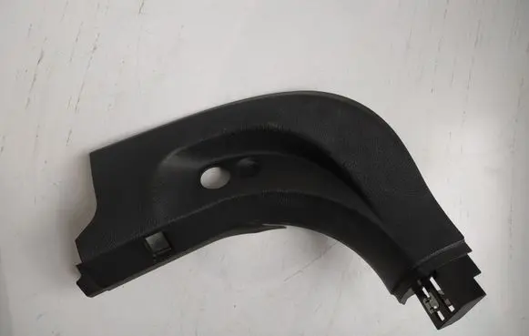 BMW 7 F01 F02 F03 F04 (A) pillar trim 9113019