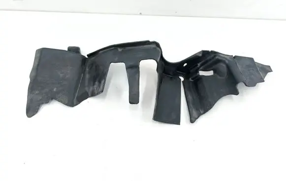 Dodge Grand Caravan Intercooler air guide/duct channel 55111331AA