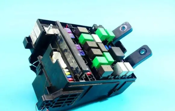 Hyundai ix35 Fuse box set 91440-2Y332 IMPRK1274457
