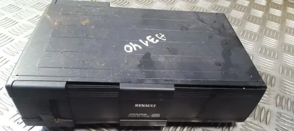 CD/DVD changer