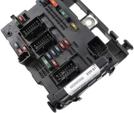 Peugeot 206 Fuse module 9650663980 33091307 BSMB4