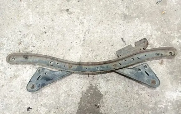 Ford Grand C-MAX Front subframe