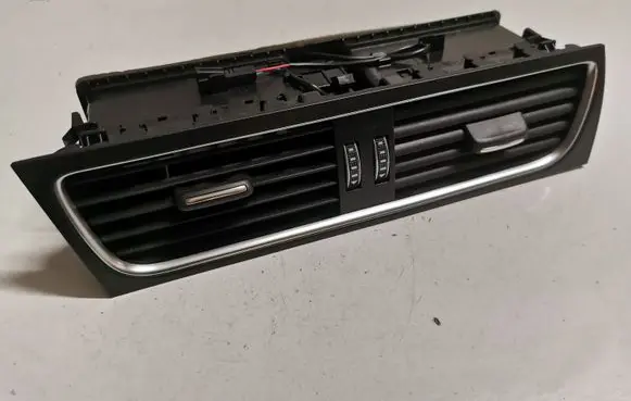 Audi S5 Facelift Dash center air vent grill 8T1820951E