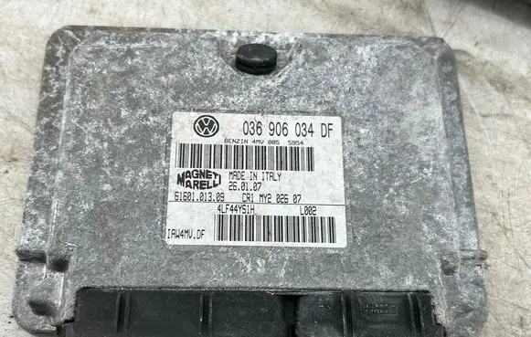 Volkswagen Polo Engine control unit/module 036906034DF 4LF44YS1H 6160101309