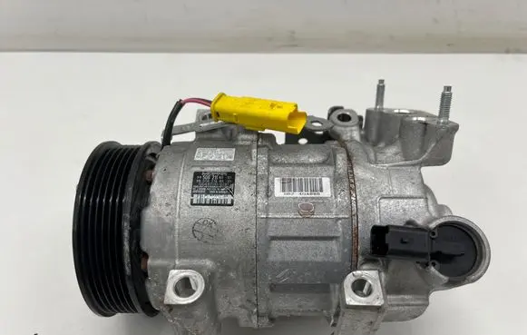 Fiat 600 Air conditioning (A/C) compressor (pump) 9850821580 9850821180