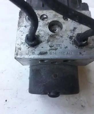 Audi A6 S6 C5 4B ABS Pump HR614111ABHL