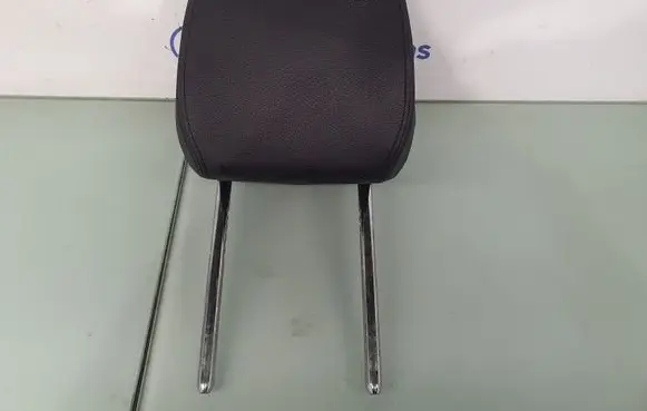 BMW 4 F32 F33 Front seat headrest 7372887 52107372887