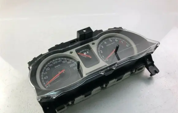 Nissan Note (E11) Speedometer (instrument cluster) 9U20D K3475