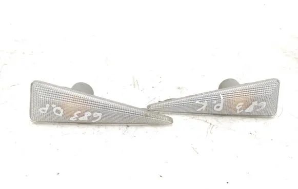 Renault Espace IV Front fender indicator light 8200633416 8200633417