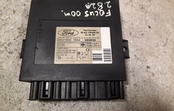 Ford Focus Comfort/convenience module 5WK47220DT83SA 98AG15K600ED