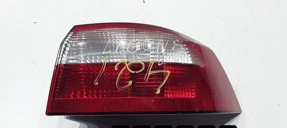 Renault Laguna II Rear/tail lights 8200002474