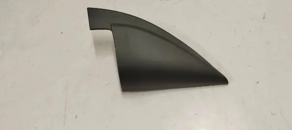 Hyundai Kona I Other front door trim element 87660j9000
