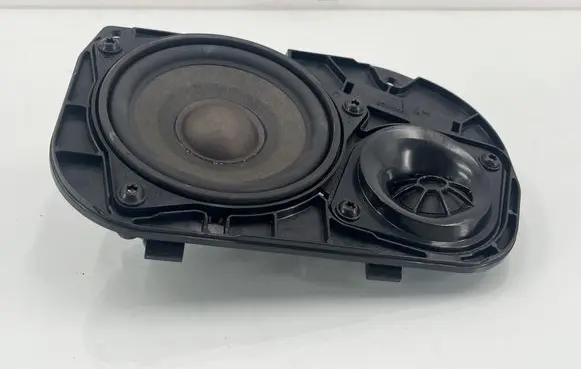 BMW 5 F10 F11 Panel speaker 65139239146
