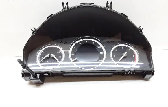 Speedometer (instrument cluster)