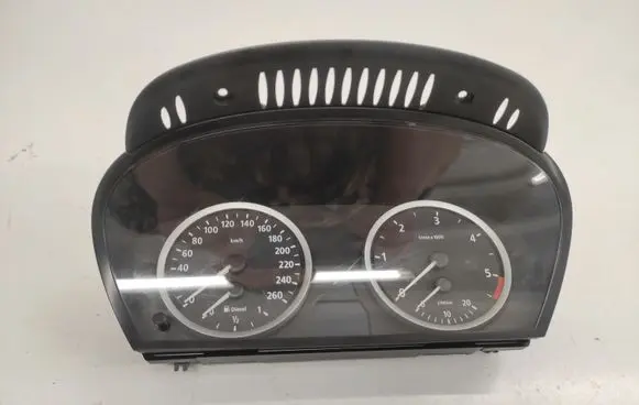 BMW 5 E60 E61 Speedometer (instrument cluster) 110080213 62116974576 A2C53103634