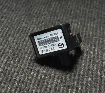 Mazda CX-7 Airbag deployment crash/impact sensor GP9A57KC0