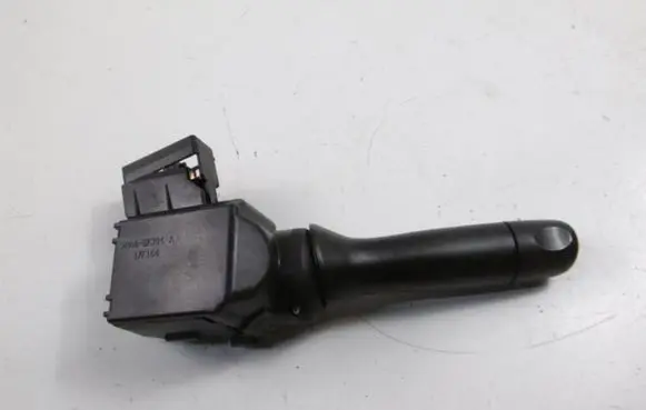 Toyota Yaris Wiper switch 17F003LH