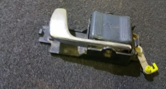 Subaru Legacy Rear door interior handle
