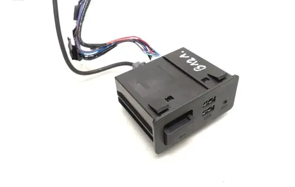 Mazda 6 USB socket connector 904526412446 55290400 10R041341