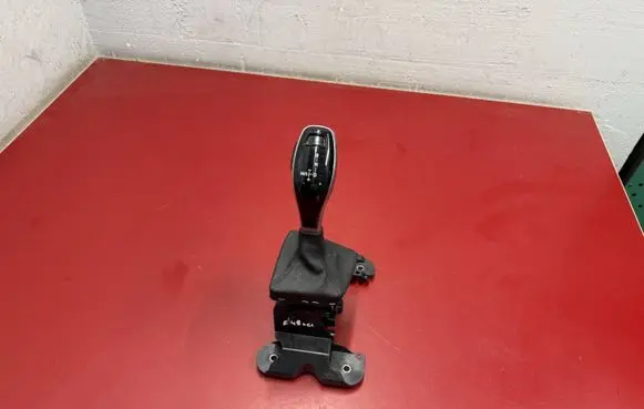 BMW X1 F48 F49 Gear selector 7950472