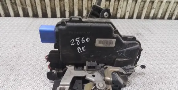 Skoda Fabia Mk1 (6Y) Front door lock 15AM3B1837015AM